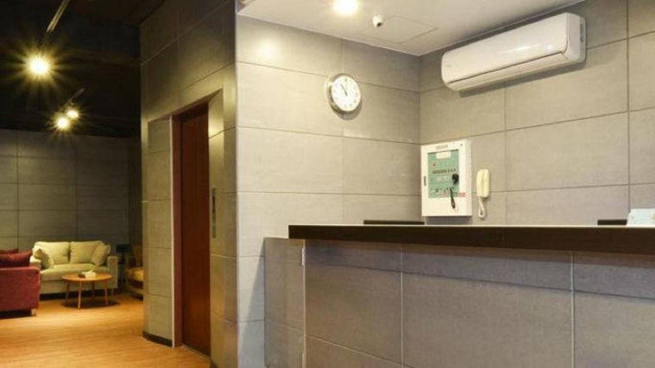 Mini Box Hotel Тайбэй Экстерьер фото