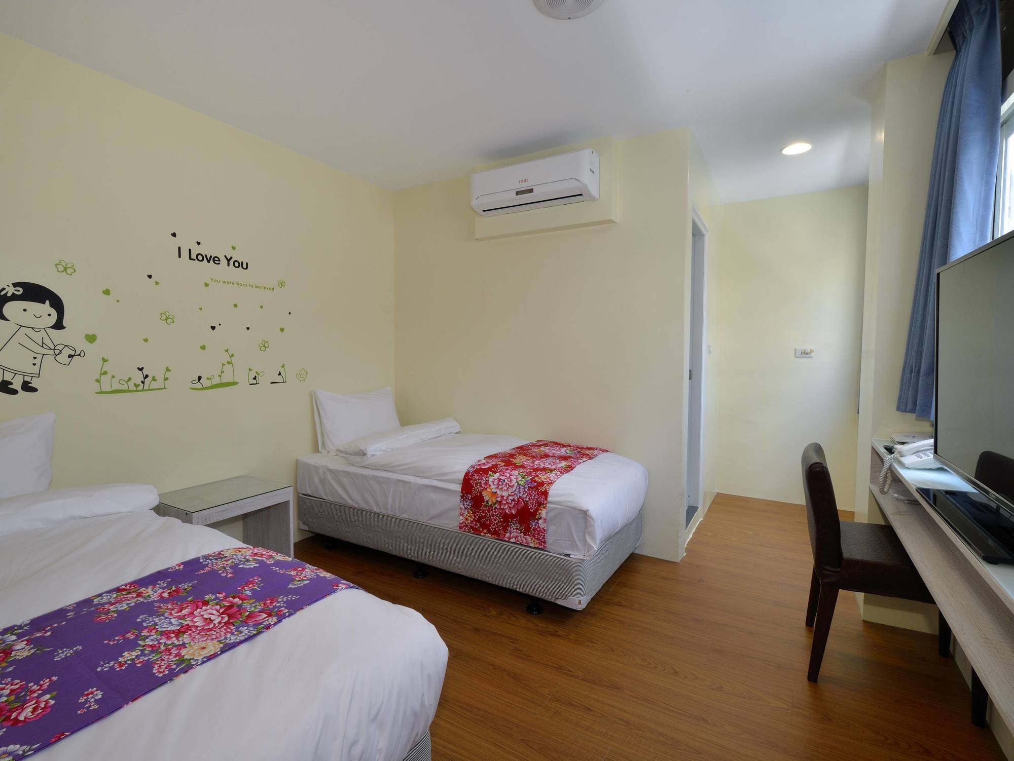 Mini Box Hotel Тайбэй Экстерьер фото